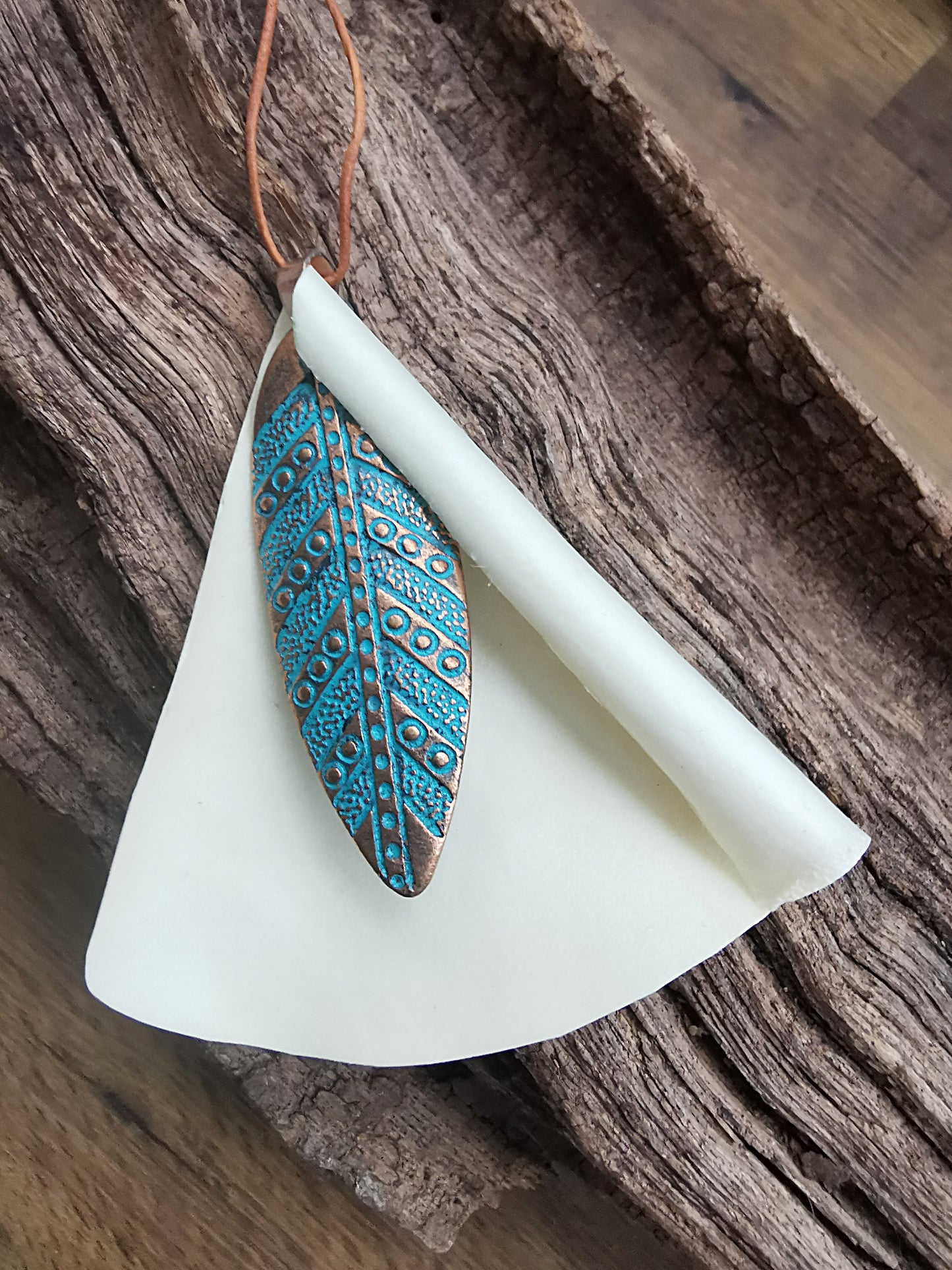 Shamanica LILY OF FEMININITY