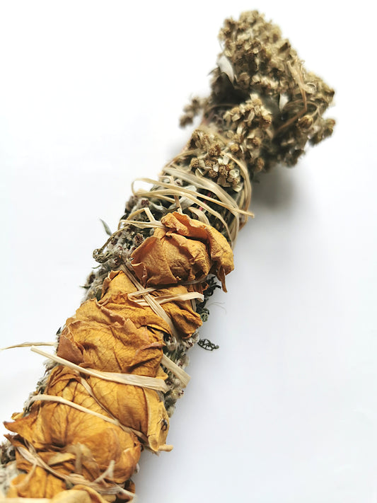 Smudging Stick for Women's Ceremonies 27 cm