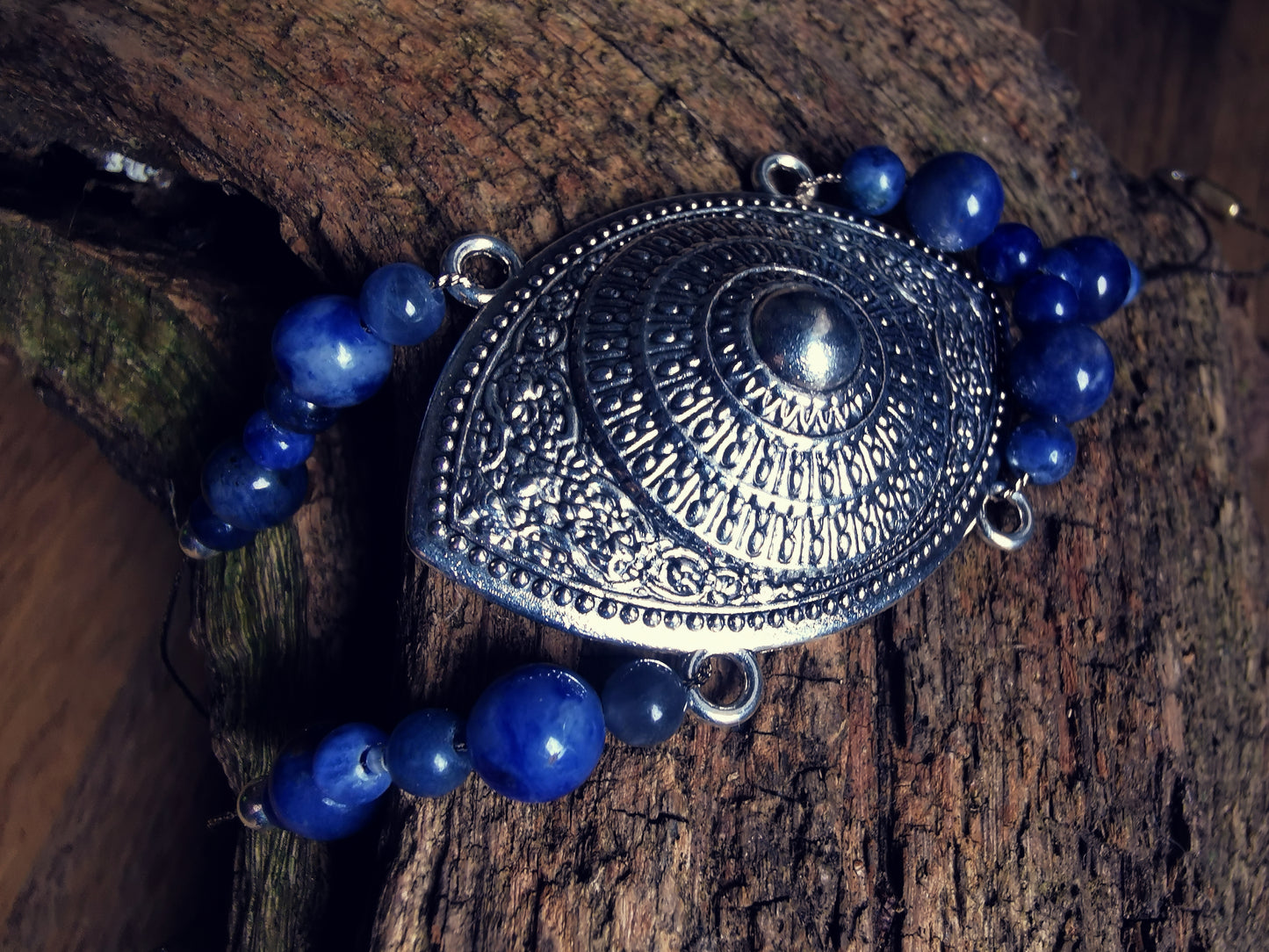 GAYA ELEMENTS – Ankle & Wrist Bracelet with Blue Sodalite and Decorative Zinc Alloy Accent