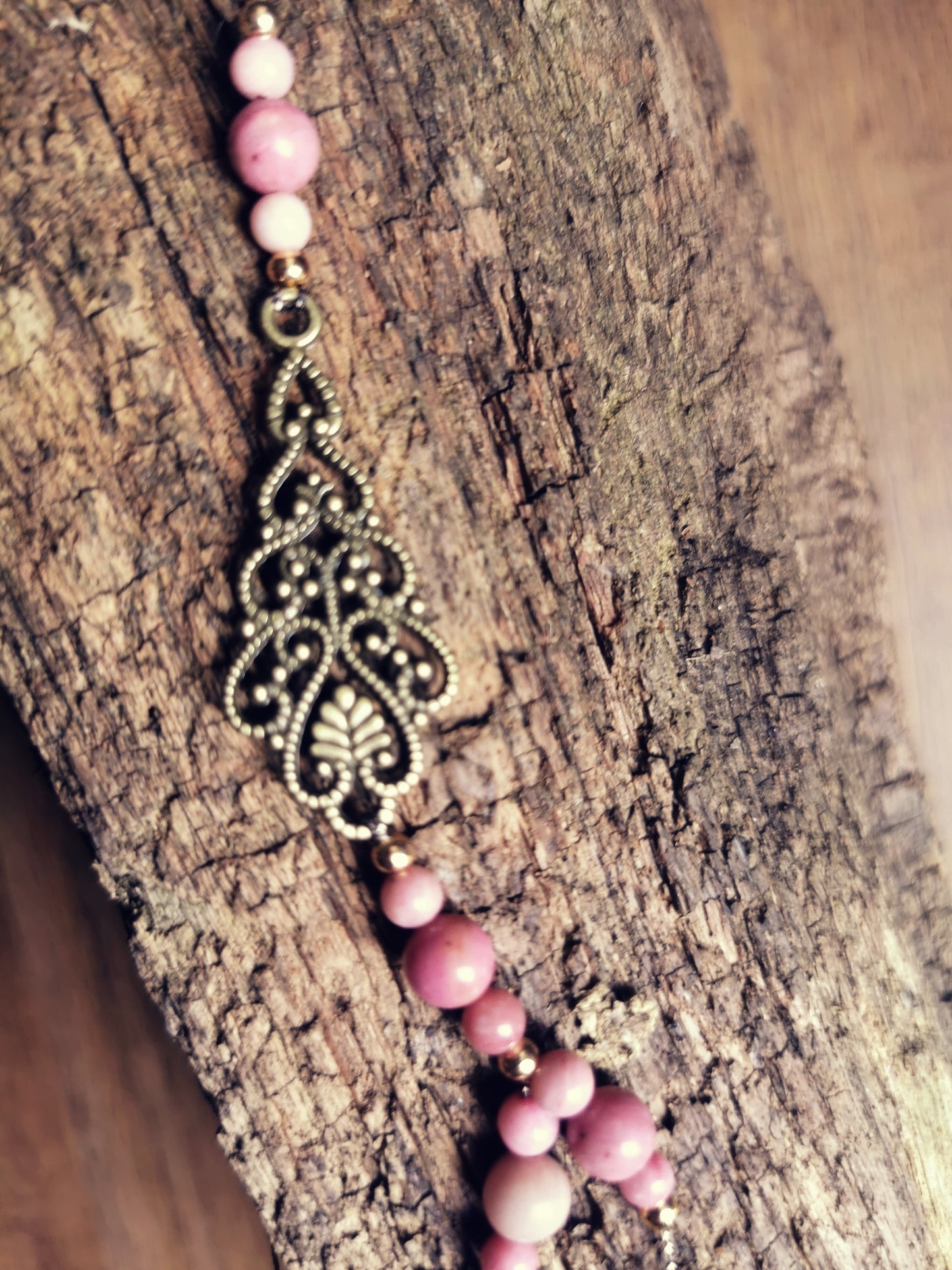 GAYA ELEMENTS – Ankle & Wrist Bracelet with Rhodochrosite and Brass Details