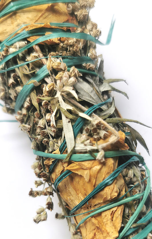 Smudging Stick for Women's Ceremonies 38 cm