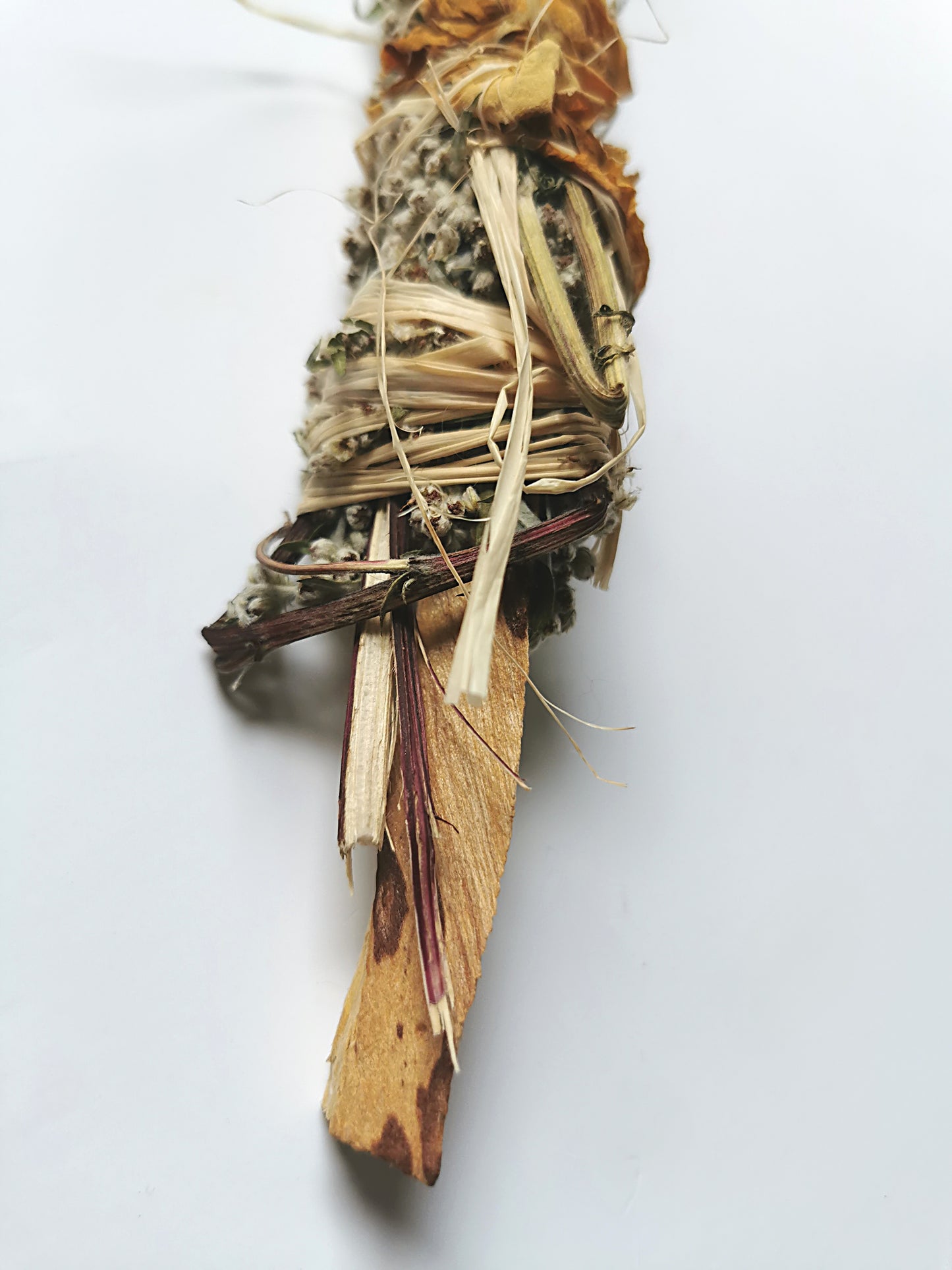 Smudging Stick for Women's Ceremonies 27 cm